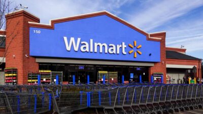 Walmart Optimizing Operations with AI Case Study